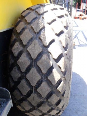 กระเช้าไฟฟ้าบูมพับ GENIE Z30/20N ยกสูง 9 เมตร มือสองญี่ปุ่น