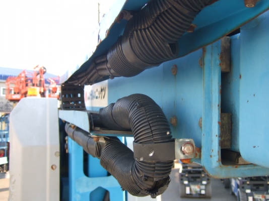 กระเช้าไฟฟ้าบูมพับ GENIE Z30/20N ยกสูง 9 เมตร มือสองญี่ปุ่น