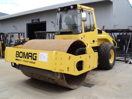 กระเช้าไฟฟ้าบูมพับ GENIE Z30/20N ยกสูง 9 เมตร มือสองญี่ปุ่น