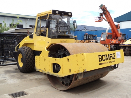 กระเช้าไฟฟ้าบูมพับ GENIE Z30/20N ยกสูง 9 เมตร มือสองญี่ปุ่น