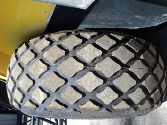 กระเช้าไฟฟ้าบูมพับ GENIE Z30/20N ยกสูง 9 เมตร มือสองญี่ปุ่น