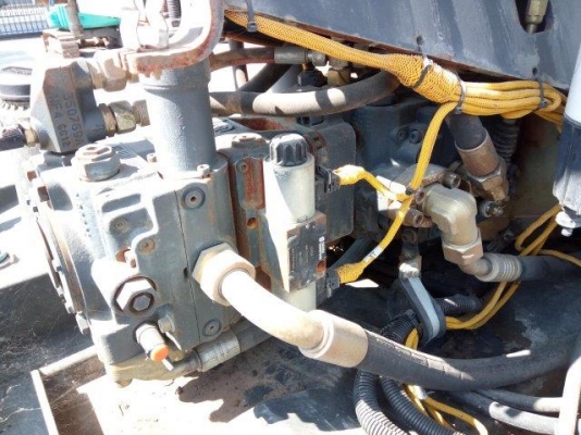 กระเช้าไฟฟ้าบูมพับ GENIE Z30/20N ยกสูง 9 เมตร มือสองญี่ปุ่น