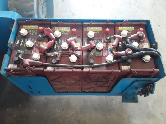 กระเช้าไฟฟ้าบูมพับ GENIE Z30/20N ยกสูง 9 เมตร มือสองญี่ปุ่น