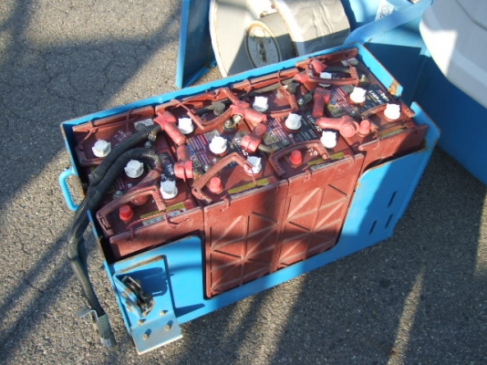 กระเช้าไฟฟ้าบูมพับ GENIE Z30/20N ยกสูง 9 เมตร มือสองญี่ปุ่น