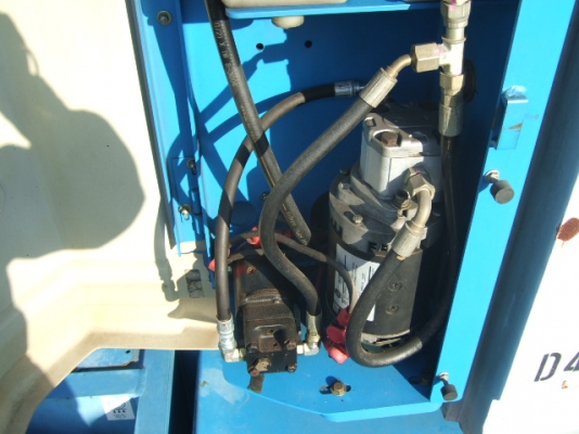 กระเช้าไฟฟ้าบูมพับ GENIE Z30/20N ยกสูง 9 เมตร มือสองญี่ปุ่น