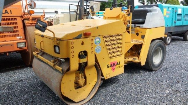 กระเช้าไฟฟ้า ยกสูง 9 เมตร GINIE AWP-30S มือสองญี่ปุ่น