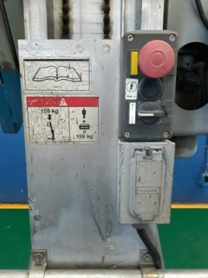 กระเช้าไฟฟ้า ยกสูง 9 เมตร GINIE AWP-30S มือสองญี่ปุ่น