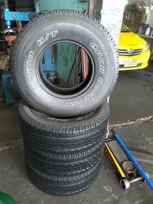 TOYO HT ขนาด 31-10.5-15 ปี12 สภาพสวยๆ 1ชุด