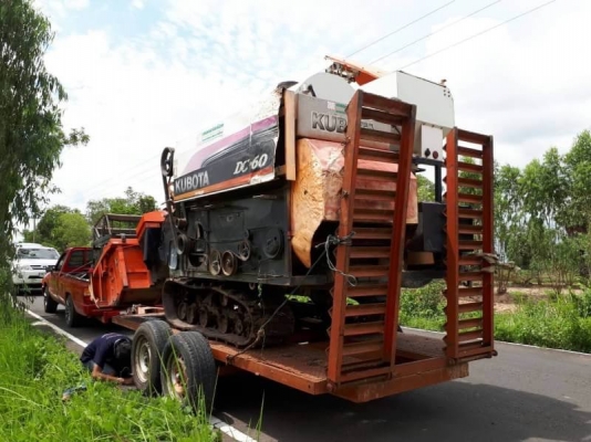 ขายคู่ 225,000 บาท KUBOTA DC60PLUS เอกสารชื้อขาย สภาพพร้อมใช้ เทอลอร์ขึ้รถเกี่ยว สวยพร้อมใช้ รถอยู่ จ.สุรินทร์ 0610710295 ขายคู่ 225,000 บาท KUBOTA DC60PLUS เอกสารชื้อขาย สภาพพร้อมใช้ เทอลอร์ขึ้รถเกี่ยว สวยพร้อมใช้ รถอยู่ จ.สุรินทร์ 0610710295