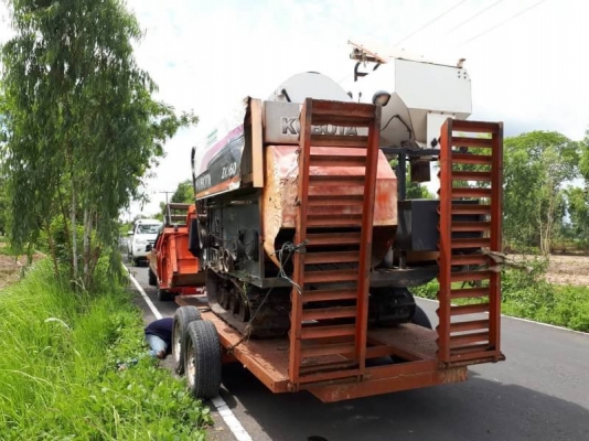 ขายคู่ 225,000 บาท KUBOTA DC60PLUS เอกสารชื้อขาย สภาพพร้อมใช้ เทอลอร์ขึ้รถเกี่ยว สวยพร้อมใช้ รถอยู่ จ.สุรินทร์ 0610710295 ขายคู่ 225,000 บาท KUBOTA DC60PLUS เอกสารชื้อขาย สภาพพร้อมใช้ เทอลอร์ขึ้รถเกี่ยว สวยพร้อมใช้ รถอยู่ จ.สุรินทร์ 0610710295