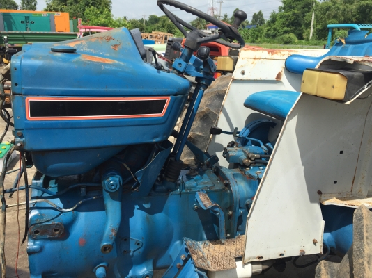 ขายอุปกรณ์รถไถนาฟอด แยกขาย