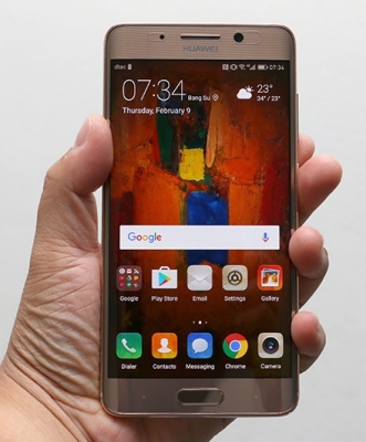 ขาย Huawei mate9pro เครื่อง4เดือนใหม่มาก 20,000บ.(งดต่อ)