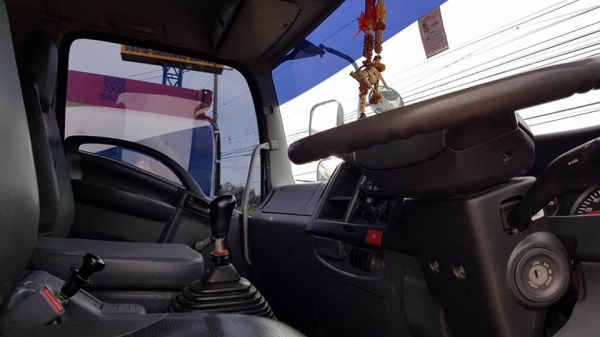 Isuzu 360 แรง ปี 56 อู่สหกิจ พื้นเรียบ เครื่องเกียร์ดี พร้อมใช้งาน Isuzu 360 แรง ปี 56 อู่สหกิจ พื้นเรียบ เครื่องเกียร์ดี พร้อมใช้งาน