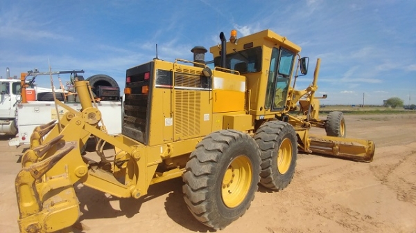 รถเกรดCaterpillar 140H รถเกรดCaterpillar 140H