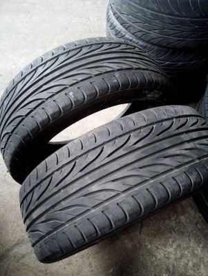 205/45R17 DEESTONE CARERAS R702 ปี14 มี 2 เส้น tel.081-427-3941 205/45R17 DEESTONE CARERAS R702 ปี14 มี 2 เส้น tel.081-427-3941