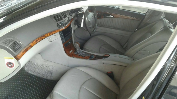 BENZ E-CLASS, E200 ปี2006 ทะเบียนสวย ขับดี รถมือหนึ่งป้ายแดง BENZ E-CLASS, E200 ปี2006 ทะเบียนสวย ขับดี รถมือหนึ่งป้ายแดง