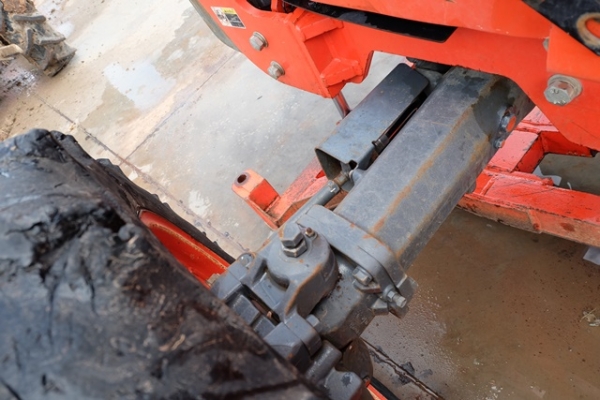 รถไถมือสอง  M7040 สวยๆใหม่ ดาวน์เพียง 130,000 บาทเท่านั้น โทรเลย 089-0111624