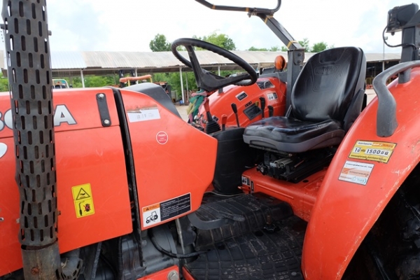 รถไถมือสอง  M7040 สวยๆใหม่ ดาวน์เพียง 130,000 บาทเท่านั้น โทรเลย 089-0111624