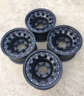 ขายล้อ BOSS RUNNER 4WD 15x8.5 ET - 27 สวยๆ