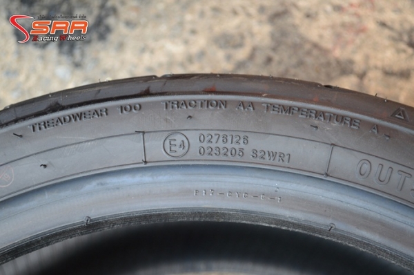 TOYO R888R 205/40ZR17 ยางซอฟญี่ปุ่น เส้นละ 6,600 บาท