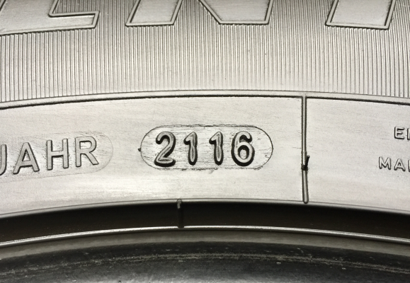 ยาง Goodyear 265 65 17 ปี16 ดอกเต็ม ไม่มีปะ เนื้อนิ่มๆ ใช้ยาว ราคาไม่แพง