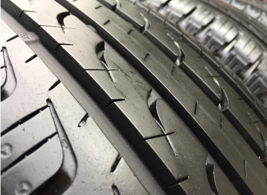 ยาง Goodyear 265 65 17 ปี16 ดอกเต็ม ไม่มีปะ เนื้อนิ่มๆ ใช้ยาว ราคาไม่แพง ยาง Goodyear 265 65 17 ปี16 ดอกเต็ม ไม่มีปะ เนื้อนิ่มๆ ใช้ยาว ราคาไม่แพง