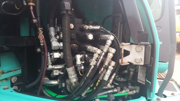 ขายจ้า KOBELCO SK135SR-2 YY06 รถเก่าญี่ปุ่นแท้ๆ ใบแทร็ค70 ปลายพิเศษ  ใช้งานน้อย 3,xxx  รถสวย พร้อมใช้งาน