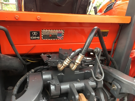 M9540 รถสวยปรับสภาพเรียบร้อย อุปกรณ์2ชิ้น