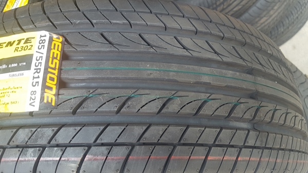 ขายยางใหม่ค้างปี185/55/15 ปี16 DEESTONE R302