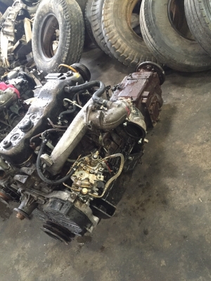 ขายเครื่องพร้อมเกียร์ มี 6 ชุด ของ isuzu 4JB1 มีเอกสารเล่ม พร้อมโอน