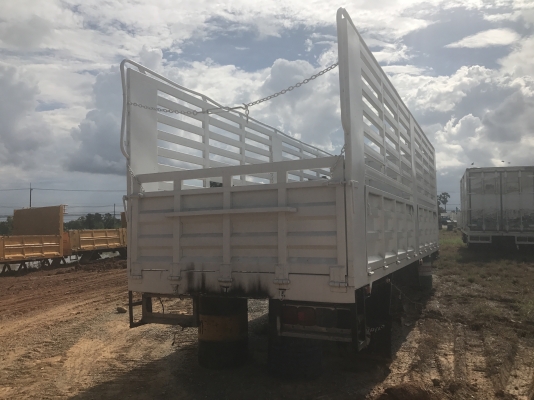 ขาย กระบะล่องไม่ดั้มยาว 7.50 เมตร สนใจทักแชทได้ค่ะขาย กระบะล่องไม่ดั้มยาว 7.50 เมตร สนใจทักแชทได้ค่ะ