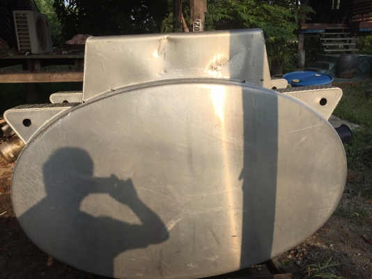 ขายถังนำ้มันแบบมีหัวจ่าย1000ลิตร 24v ขายถังนำ้มันแบบมีหัวจ่าย1000ลิตร 24v