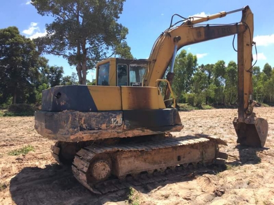 Komatsu Pc120-3 รถใช้งานได้ปกติ ขายตามสภาพ เครื่องดี ช่วงล่างใข้ได้ Komatsu Pc120-3 รถใช้งานได้ปกติ ขายตามสภาพ เครื่องดี ช่วงล่างใข้ได้