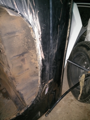 กะบะนิลสันแค๊ปหน้าหัก กะบะนิลสันแค๊ปหน้าหัก