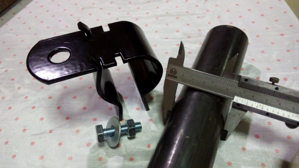 เม้าท์สายอากาศ ว. BullBar Antenna