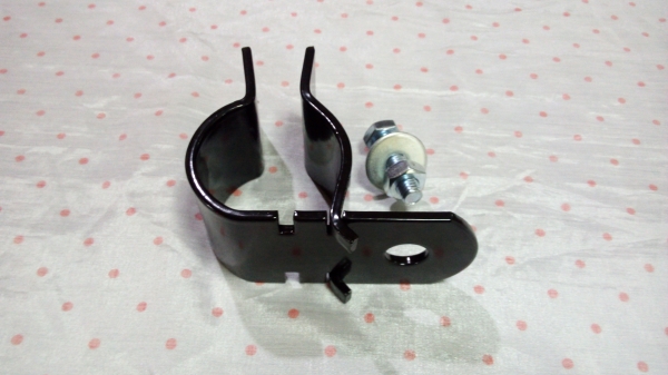 เม้าท์สายอากาศ ว. BullBar Antenna