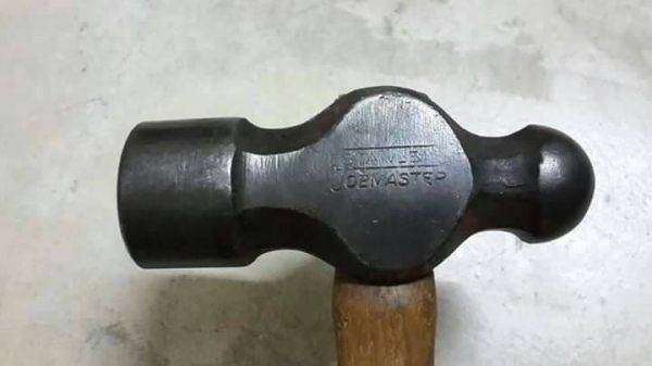 ขายค้อนตุ้มขนาด800กรัม STANLEY  JOEMASTER MADE IN USA.