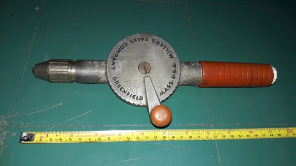 ขายสว่านมือหมุน MILLERS FALLS COMPANY MADE IN USA.