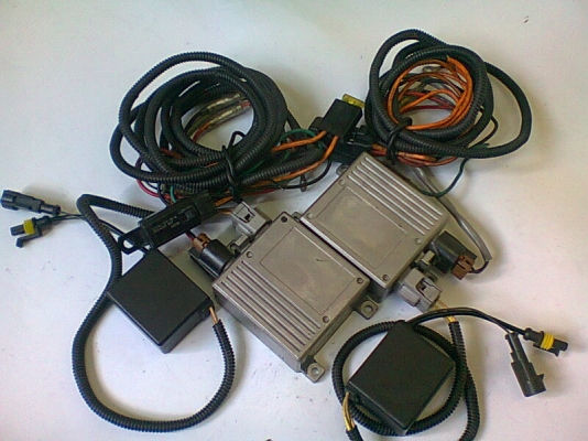 บัลลาสต์ไฟ xenon แท้ japan 1000\%