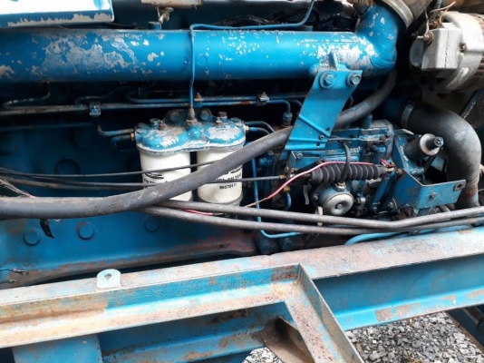 Ford 8210 สองเพลา คานหน้า ZF 4 หลุม ราคาเบาๆ 280000 เอกสารใบซื้อขายจากร้านครับ