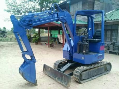 KOMATSU PC 28UU