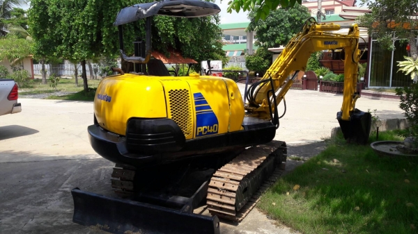 ขายครับ KOMATSU PC30-7