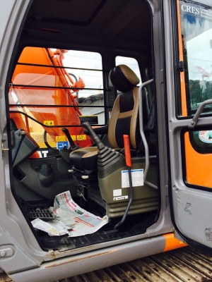 ขายHITACHI ZX120   เก่าญี่ปุ่นแท้  มาใหม่  มีลายแย๊ก  5,XXX  ชั่วโมง  สภาพสวย  เดิมๆๆพร้อมใช้  โทร  089-3818694  ดวงนภา