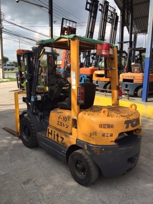 TCM FD25Z5 เครื่องดีเซล เกียร์ออโต้ เสาสูง3เมตร สนใจติดต่อ 083-062-0223(ปอนด์)