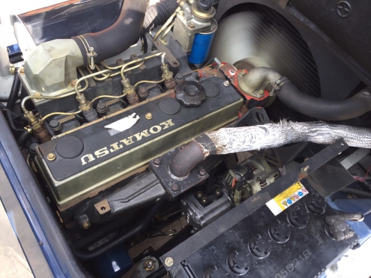 KOMATSU FD20-11 เครื่องดีเซล เกียร์ธรรมดา เสาสูง4เมตร สนใจติดต่อ 083-062-0223(ปอนด์)