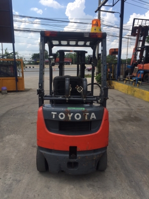 TOYOTA 8FG15 เครื่องเบนซิล+แก็ส2ระบบ เกียร์ออโต้ เสาสูง3เมตร งาสไลด์ สนใจติดต่อ 083-062-0223(ปอนด์)