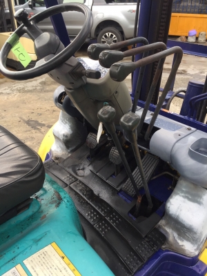 KOMATSU FD25HC-12 เครื่องดีเซล เกียร์ธรรมดา เสาสูง4เมตร งาเทได้ ล้อหน้าคู่ สนใจติดต่อ 083-062-0223(ปอนด์) KOMATSU FD25HC-12 เครื่องดีเซล เกียร์ธรรมดา เสาสูง4เมตร งาเทได้ ล้อหน้าคู่ สนใจติดต่อ 083-062-0223(ปอนด์)