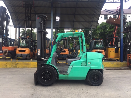 MITSUBISHI FD45NT เครื่องดีเซล เกียร์ออโต้ เสาสูง4.5เมตร สนใจติดต่อ 083-062-0223(ปอนด์)