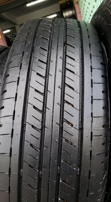 ขายล้อแม็กป้ายแดง revo 16"&times;6" ยางปี16 สนใจติดต่อร้าน ก.เจริญการยางครับ 081-3747940