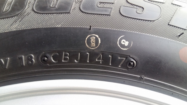 ขายล้อแม็กป้ายแดง d-max 15&quot;&times;6.5&quot; ยางปี17 สนใจติดต่อร้าน ก.เจริญการยางครับ 081-3747940